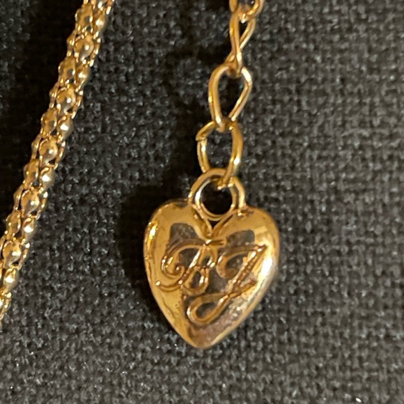 Betsey Johnson Christmas Tree Necklace Pendant and Chain - Picture 6 of 7